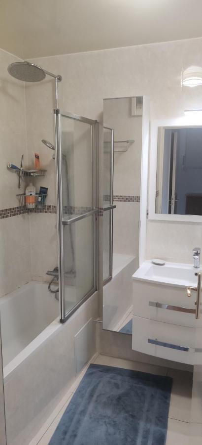 Chambre Chez L'Habitant A 5 Minutes Du Metro Ivry-sur-Seine Dış mekan fotoğraf